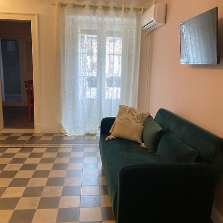 Bed and Breakfast Dimora Dei Minoriti CTA Exterior foto