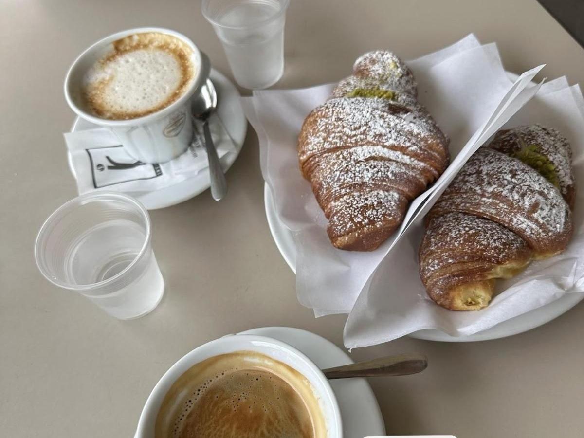 Bed and Breakfast Dimora Dei Minoriti CTA Exterior foto